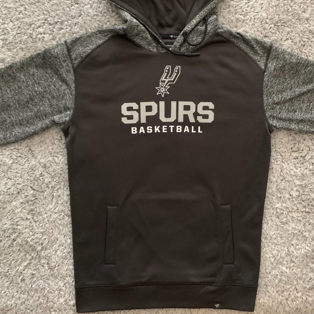 San Antonio Spurs NBA Fanatics Hoodie. Small.